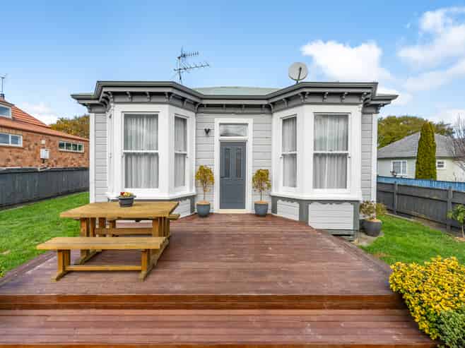 6/579 Fergusson Drive, Trentham