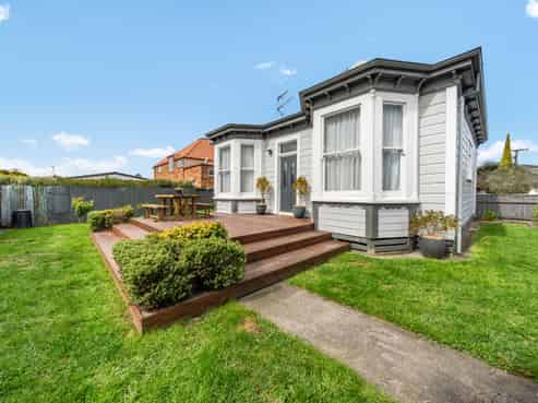 579F Fergusson Drive, Trentham