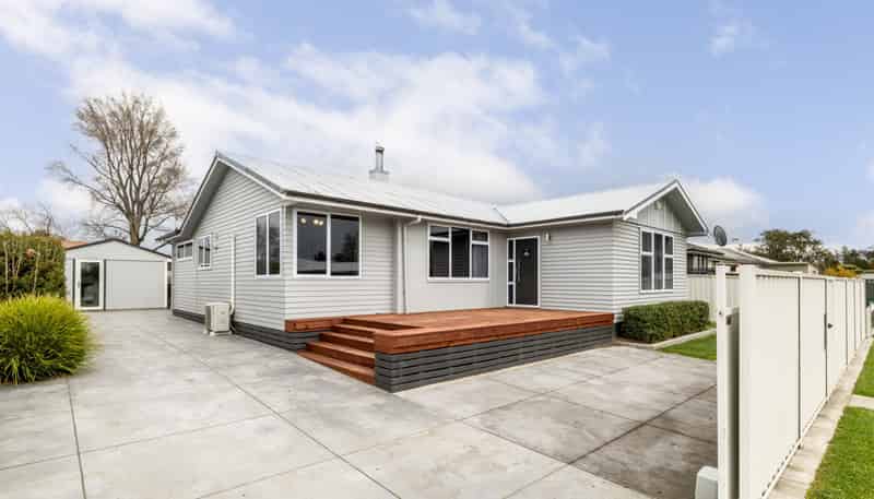 39 Lipscombe Crescent, Havelock North