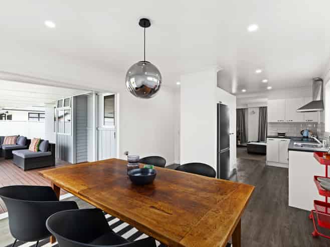 39 Lipscombe Crescent, Havelock North