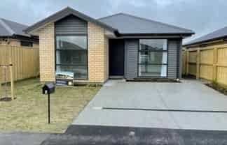 4 Lomu Way, Rolleston