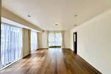 1 Elias Court, The Gardens