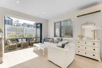9 Temata Lane, Waiotaiki Bay