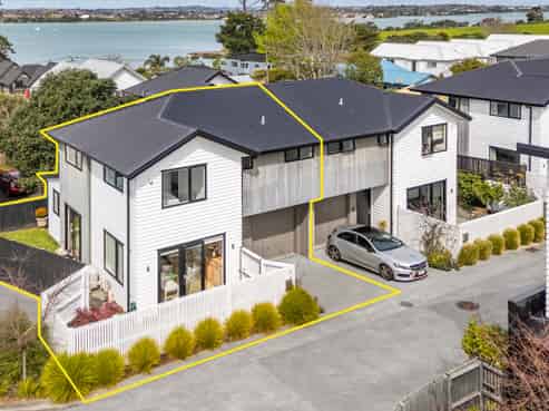 9 Temata Lane, Waiotaiki Bay