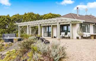 684 Blackbridge Road, Waitoki