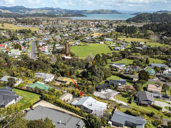 45 James Street, Coromandel