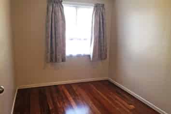 43b Third Avenue, Woodhill