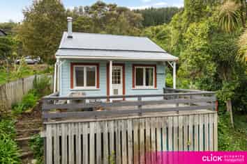 109 Doctors Point Road, Waitati