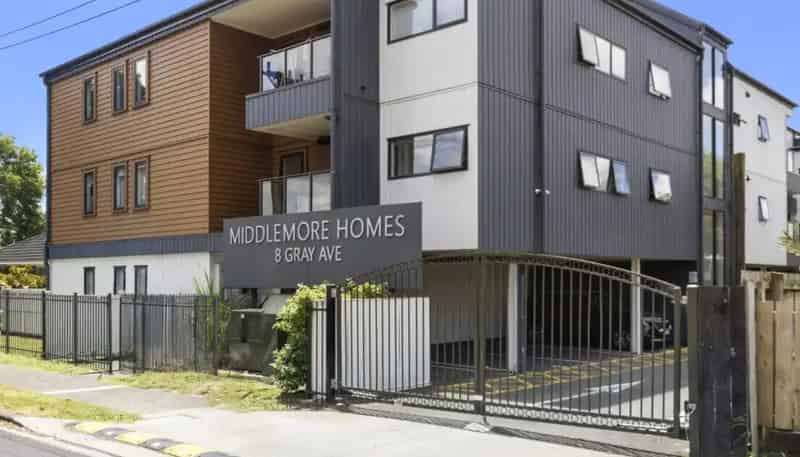 112/8 Gray Ave, Mangere East