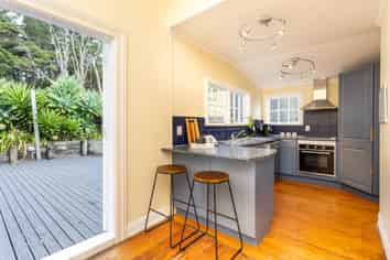 24 Mudgeways Road, Massey