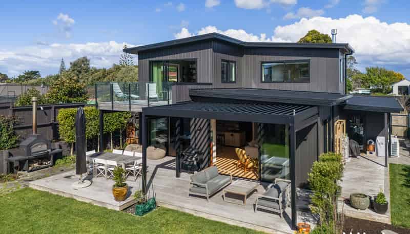 11 Beau Lane, Waihi Beach