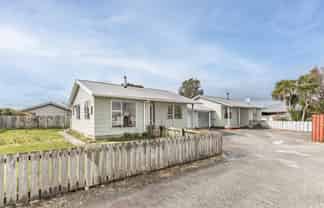 86B Henley Street, Westport