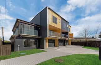 10A White Road, Manurewa