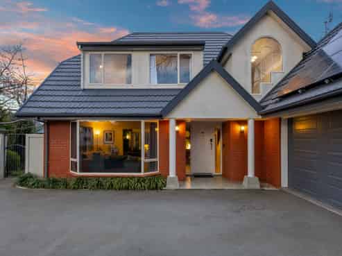 2 Lewisham Park, Saint Albans