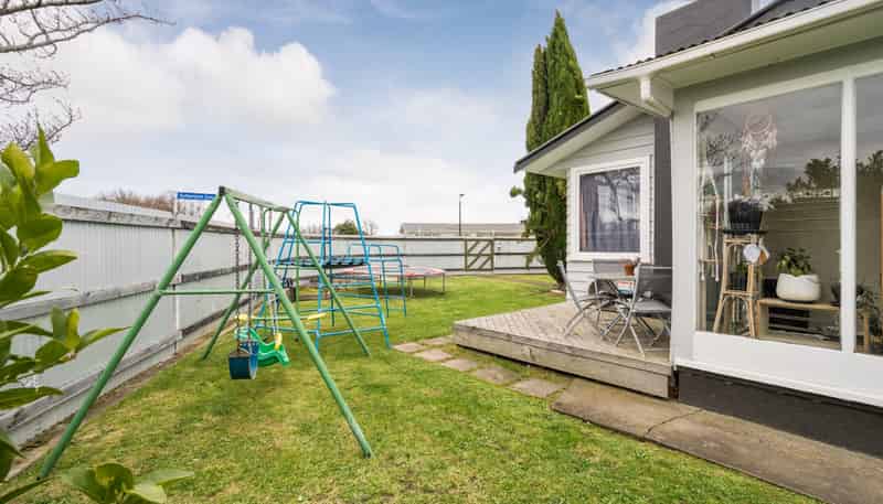87 Sutherland Crescent, Westbrook
