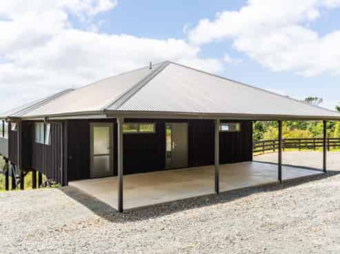827 Tinopai Road, Tinopai