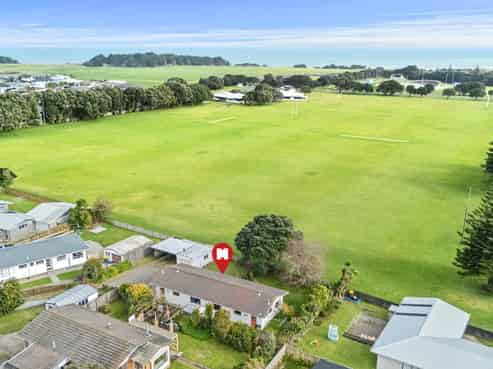 10 Farnham Place, Bell Block