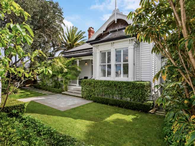 215 Jervois Road, Herne Bay