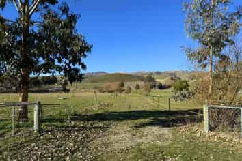 745 Ardgour Road, Tarras