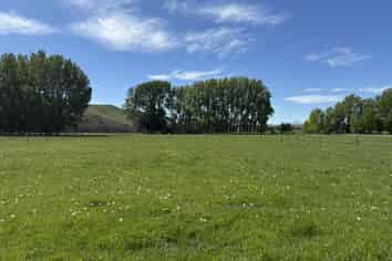 745 Ardgour Road, Tarras