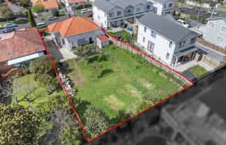 30 & 30A  Ngatiawa Street, One Tree Hill