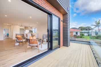 4/5 Marsh Ave, Forrest Hill