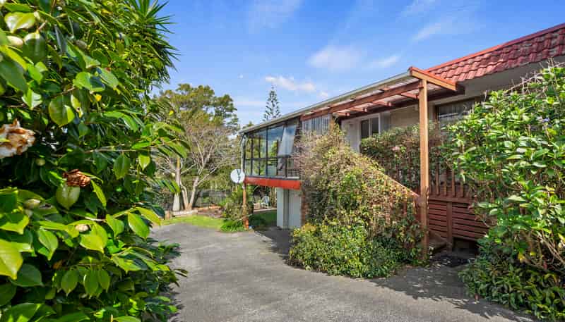 52B Manuka Road, Glenfield