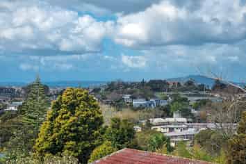 52B Manuka Road, Glenfield