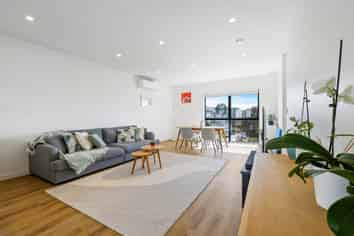 17E Hogans Road, Glenfield