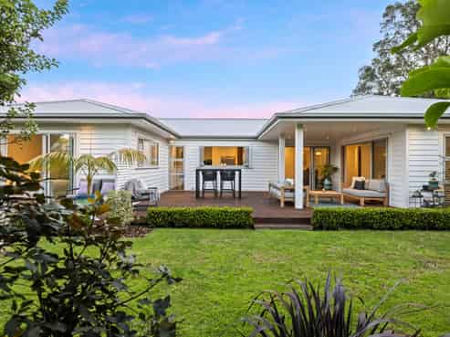 5 Wrybill Way, Point Wells