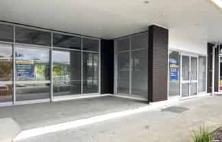HIGH PROFILE BRAND-NEW RETAIL SPACE
