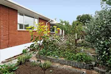 1/17 Woodward Rd, Mount Albert
