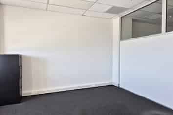 Very Affordable on Thorndon Quay - Level 1