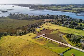 77 Skudders Beach Road, Kerikeri