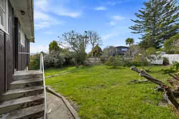 119 Waimumu Road, Massey