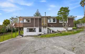 119 Waimumu Road, Massey