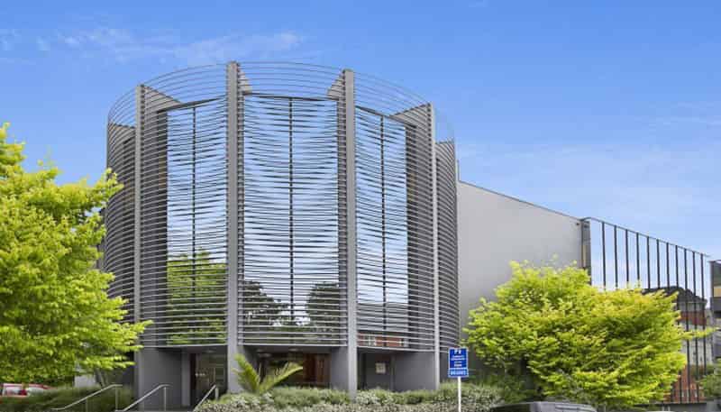 1 Broadway, Newmarket