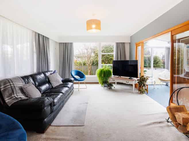10 Nairn Crescent, Awapuni