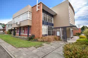 Community Hub/Offices or Develop? 