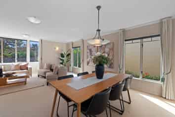 7 Huntaway Lane, Te Atatu Peninsula