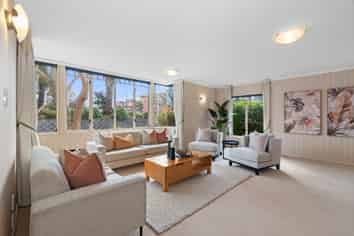 7 Huntaway Lane, Te Atatu Peninsula