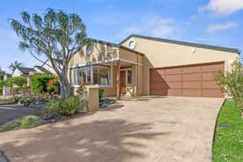 7 Huntaway Lane, Te Atatu Peninsula