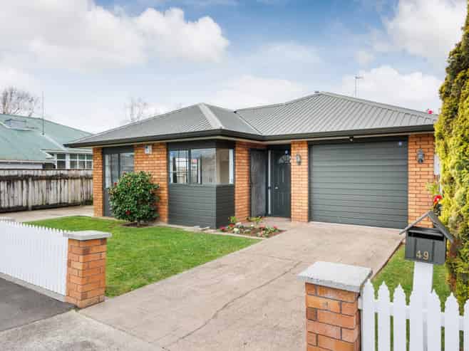 49 Lyndhurst Street, Takaro