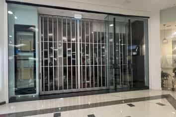 Well Positioned Retail Space in West City