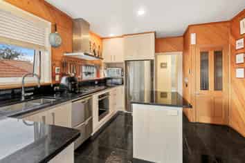 6 Corinth Street, Remuera