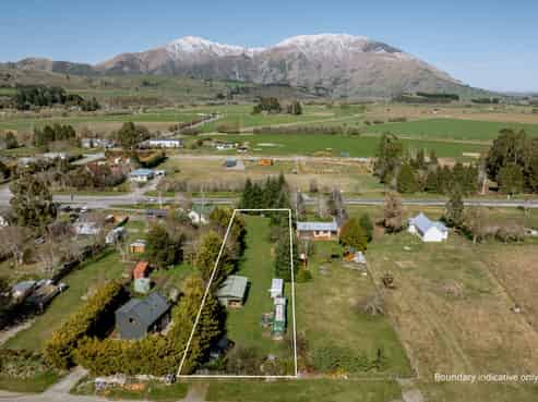 12 Athol-Five Rivers Highway, Athol