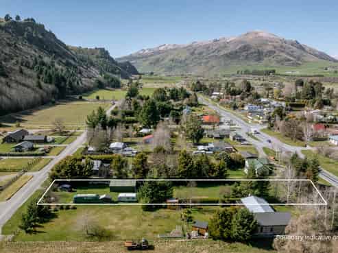 12 Athol-Five Rivers Highway, Athol