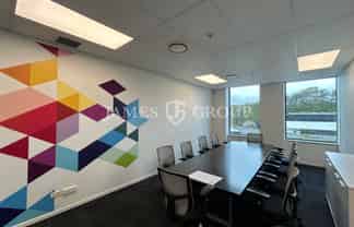FITTED MOUNT EDEN OFFICE AVAILABLE NOW