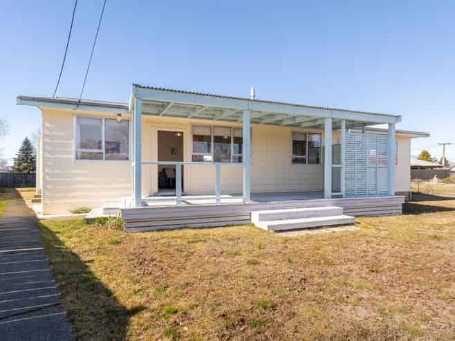 6 Sealy Street, TWIZEL