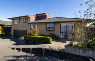 25 Peter Street, Ashburton